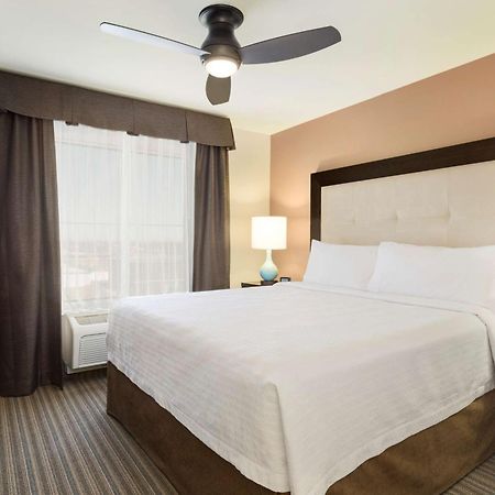 Homewood Suites By Hilton Fargo Exterior photo