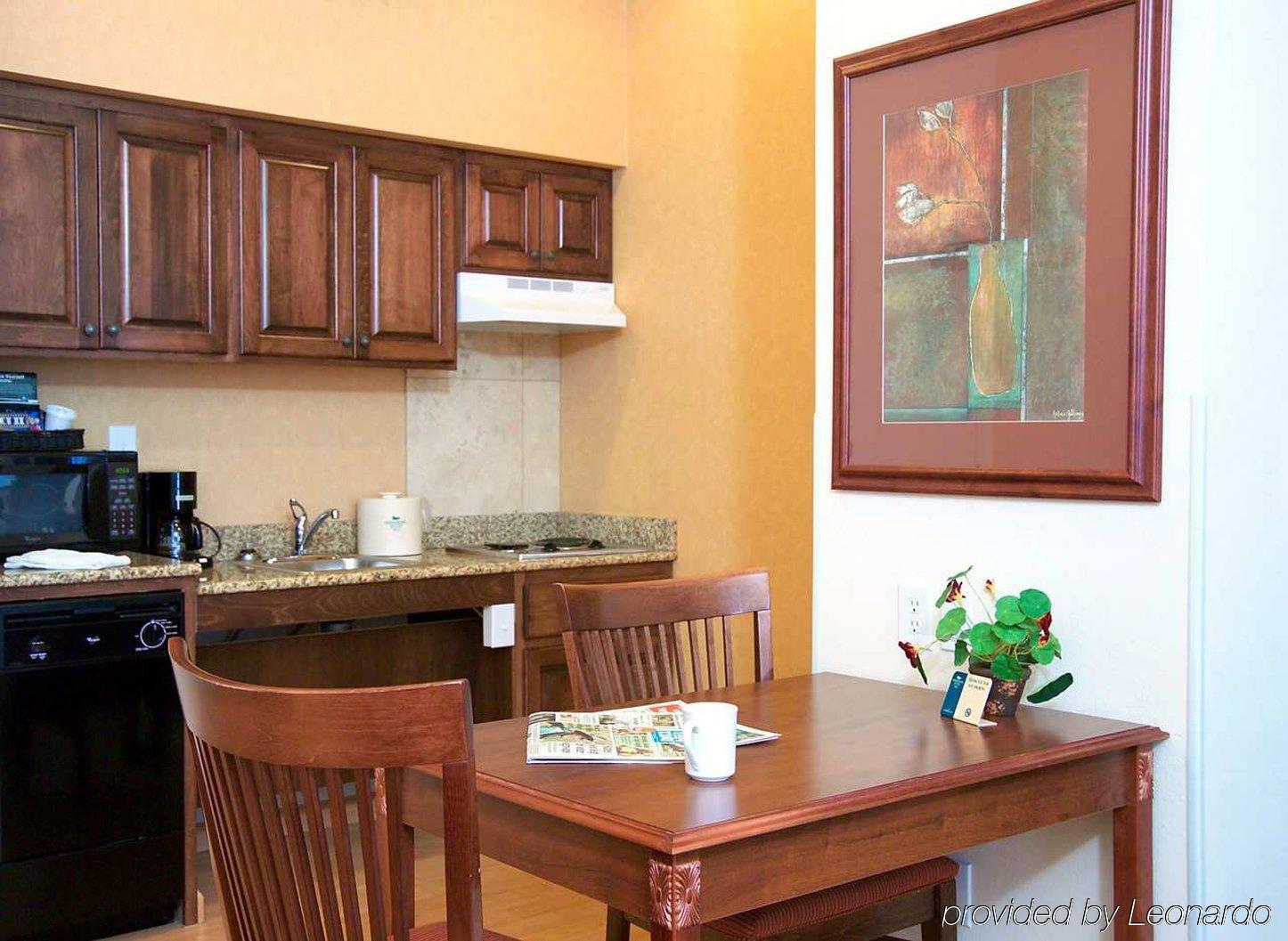 Homewood Suites By Hilton Fargo Room photo